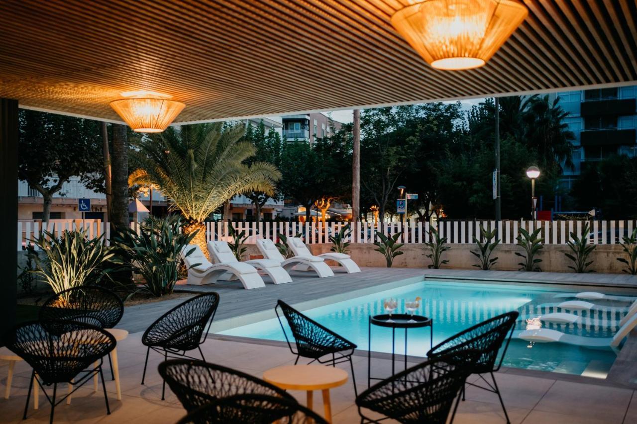 Instants Boutique Hotel (Adults Only) Cambrils Exterior foto
